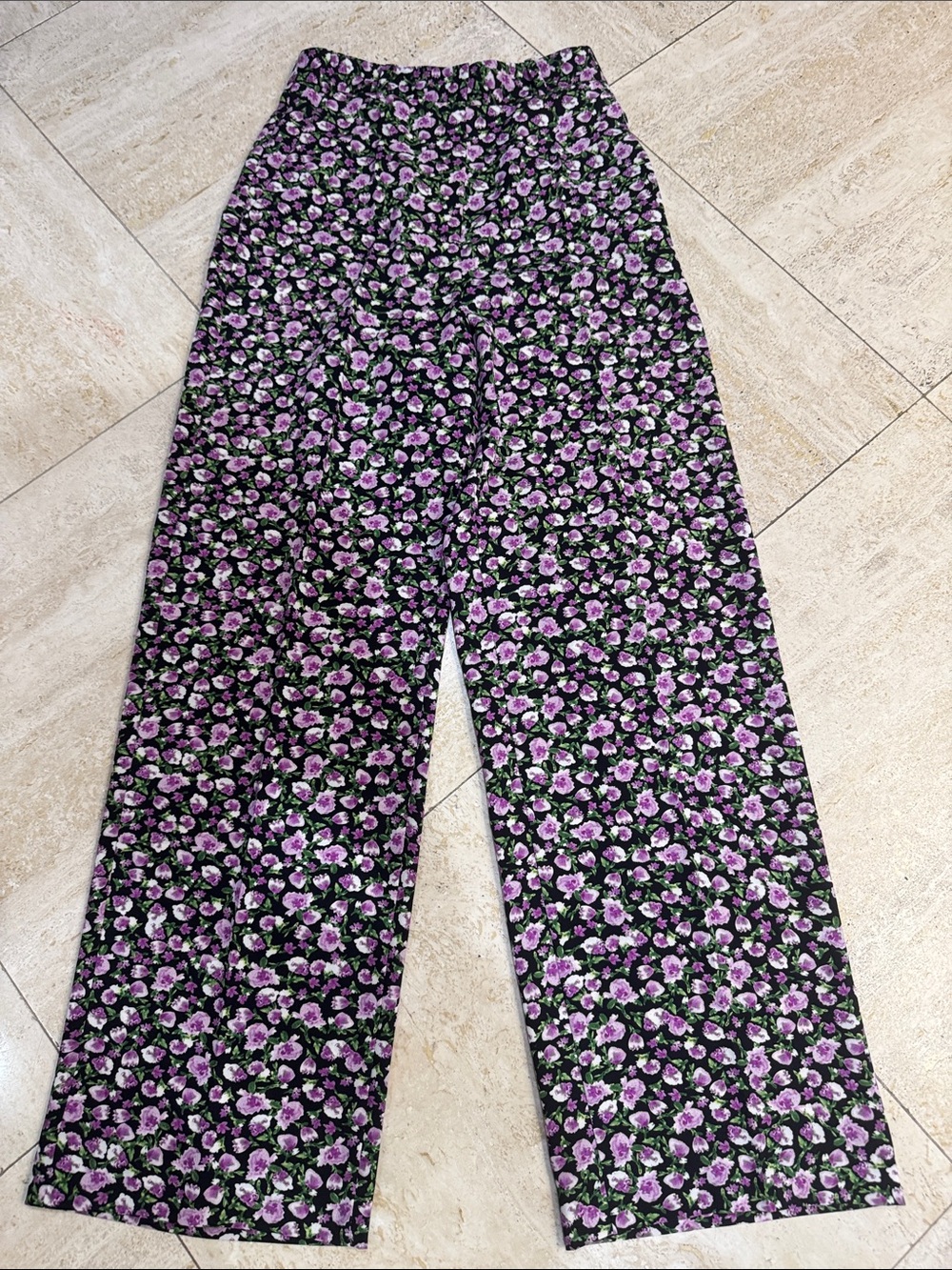 Zara Black Wide-Leg Pants with Purple Floral Print